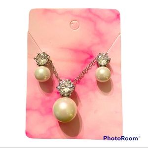 Pearl and Rhinestone set